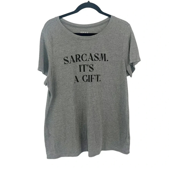 Torrid Gray "Sarcasm It's a Gift" Graphic Tee Shirt Women's Plus Size 1X - Picture 1 of 7